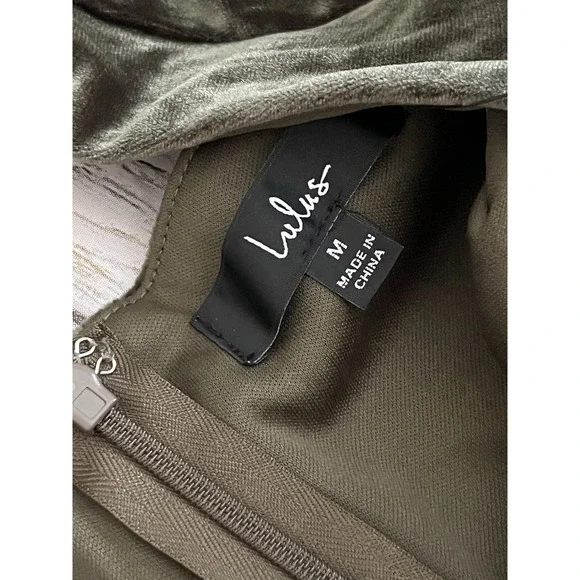 NWT Lulus Lush Adventures Olive Green Velvet Long Sleeve Maxi Dress M - Picture 10 of 10
